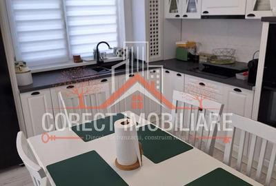Casă cu 4 camere cu Teren 400 Mp în Central - 2