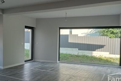 VILA de LUX in Burdujeni - 18