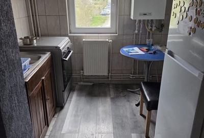 Garsonieră decomandată în Central - 2