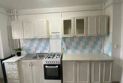 Apartament cu 2 camere semidecomandat în Păcurari - 1