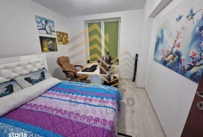 Apartament cu 3 camere decomandat în Independenței - 8