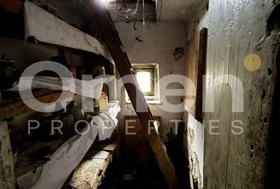 Casă individuală cu 3 camere cu Canalizare în Central - 3