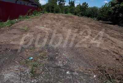 Teren de 1912 mp, în Domnești