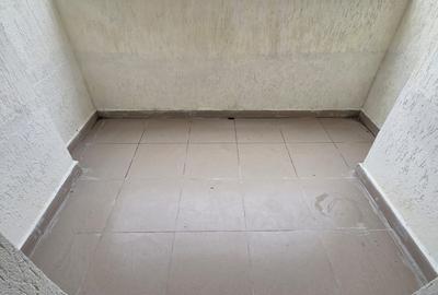 Garsoniera cartier Militari Residence - mutare imediata!! - 4