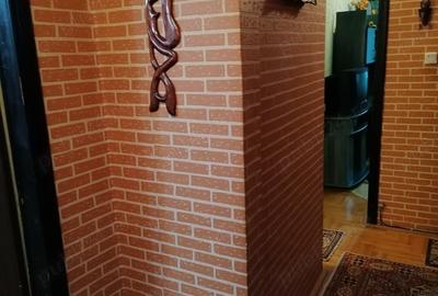 Apartament cu 3 camere decomandat în Caracal - 8
