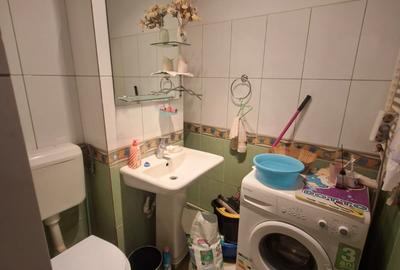 Apartament cu 3 camere semidecomandat, mobilat în Colentina - 13