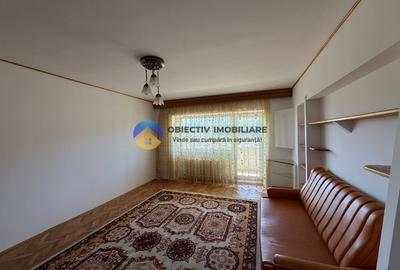 Apartament 3 camere spatios - zona 1 Mai - 11