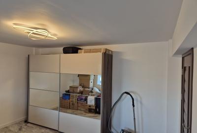 Apartament cu 2 camere decomandat în Central - 2
