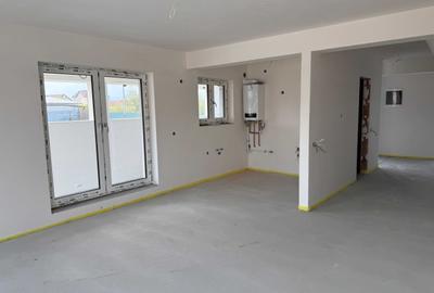 Casă cu 4 camere în Central - 8