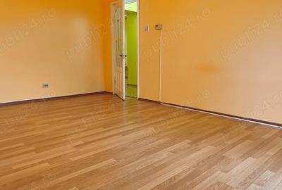 Apartament cu 4 camere decomandat în Bejan - 15