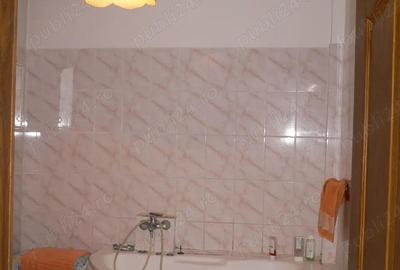 Vand vila deosebita in Voluntari cu teren 2450mp - 5