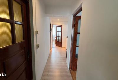 Apartament cu 4 camere decomandat în Petros - 7
