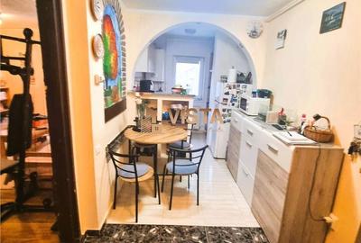 Apartament cu 3 camere decomandat, mobilat în Florilor - 12