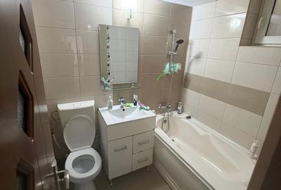 Apartament cu 3 camere decomandat în Central - 2