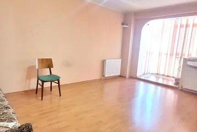 Apartament cu 4 camere decomandat în Viziru 3 - 8