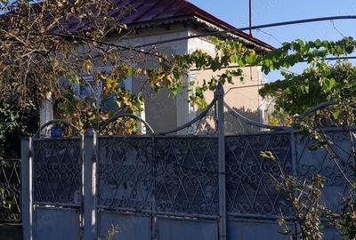 Casă cu 4 camere în Slava Rusă - 3