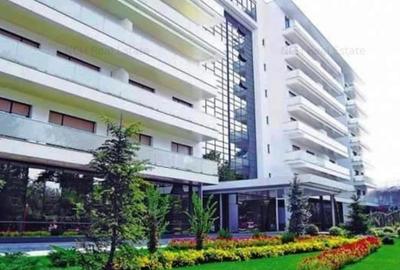 Penthouse cu 8 camere semidecomandat în Mamaia - 1