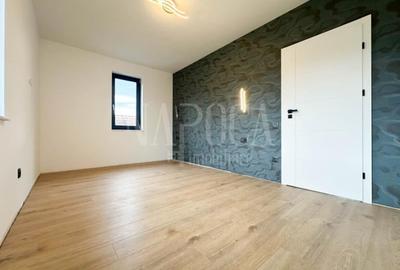 Casa 4 camere de vanzare in Sannicoara - 12