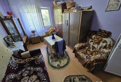 Apartament cu 3 camere semidecomandat în 23 August - 5