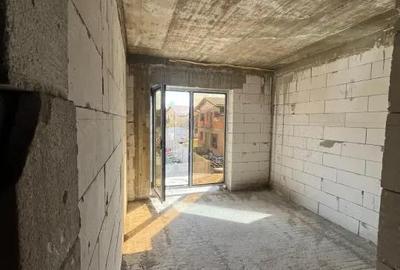 Casă cu Teren 480 Mp în Central - 7