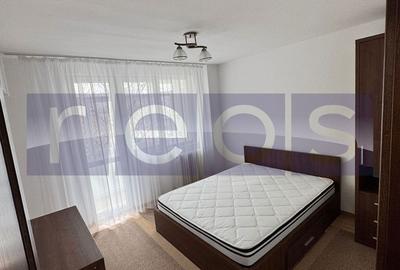 Apartament cu 3 camere, mobilat în Vitan