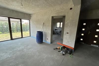 Vand vila noua Livada-Sanleani,st.840 mp,sc.130 mp,situat pe 2 strazi - 3