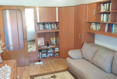 Apartament cu 3 camere semidecomandat în Hipodrom - 5