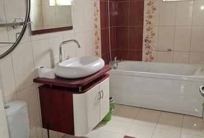 Apartament cu 3 camere în Florești - 2