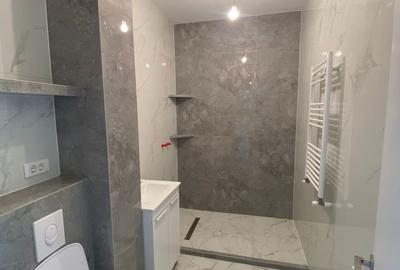 Apartament cu 3 camere decomandat în Central - 3