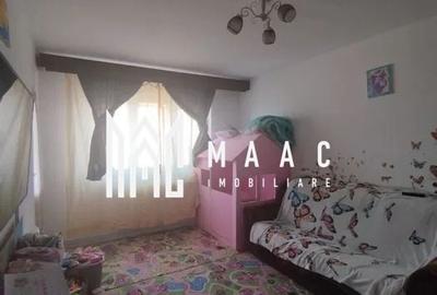 Apartament cu 3 camere decomandat, mobilat în Vasile Aaron - 3