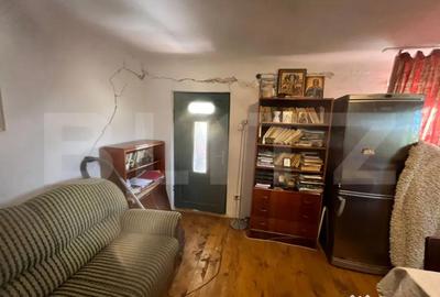 Casă cu 3 camere cu Teren 4500 Mp în Răcari - 5
