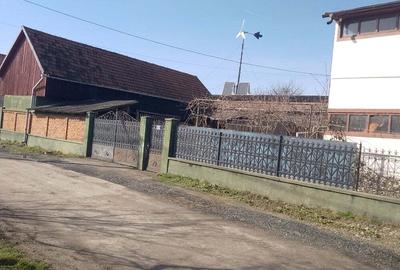 Casă cu 2 camere cu Teren 500 Mp în Bretea Mureșană - 1
