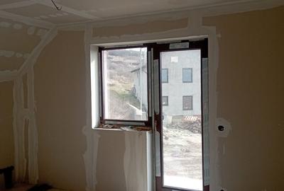 Casă cu 6 camere cu Teren 700 Mp în Șura Mare - 2