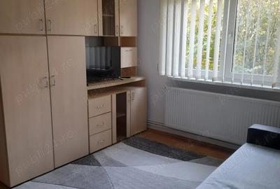 Inchiriez apartament 1 camera in Tudor - 2