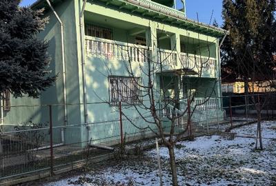 De vanzare casa + teren - 1