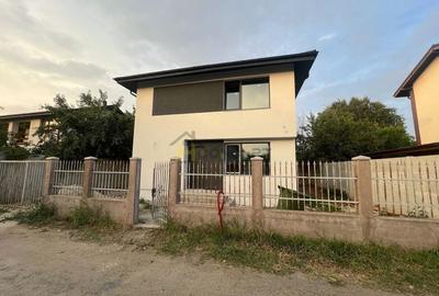 Vila individuala 4 camere finisaje la alegere Str Martisor - 1