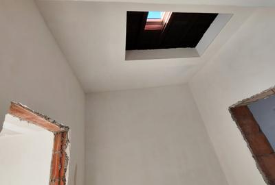 Casă individuală cu 4 camere cu Canalizare în Tunari - 9