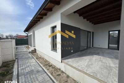 Casă cu 3 camere cu Teren 400 Mp în Sânmihaiu Român - 6