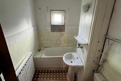 Apartament 4 camere, etaj 2/4, 86mp utili, zona Liceu Unirea/ Politie Apartament 4 camere, etaj 2/4, 86mp utili, zona Liceu Unirea/ Politie - 8