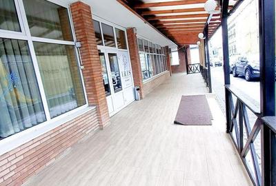 Spațiu comercial, de 250 mp, în Central - 5