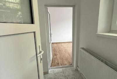 Apartament cu 2 camere decomandat în Central - 1