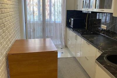 Garsonieră decomandată în Tineretului - 2