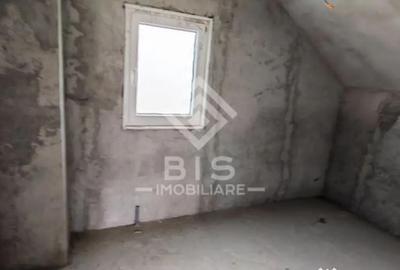 Casă cu 4 camere cu Teren 1000 Mp în Central - 12