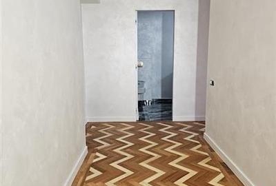 Penthouse cu 3 camere decomandat în Unirii - 16