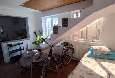 Casă individuală cu 3 camere cu Canalizare în Brătianu - 8