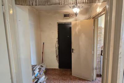 3 camere, St 74mp, parc, metrou Drumul Taberei, tramavi 41, strada 1 Mai, nr 30 - 27