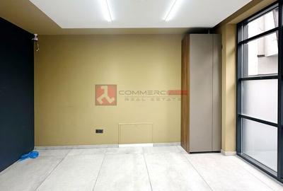 Spațiu comercial, de 78 mp, în Centrul Civic - 9