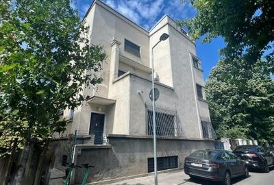 Vila interbelica exclusivista, zona ultracentrala - 1