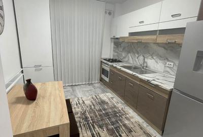 Apartament cu 2 camere decomandat în Central - 2