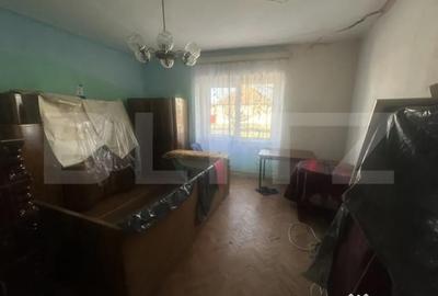 Casă cu 4 camere cu Teren 842 Mp în Titulescu - 10